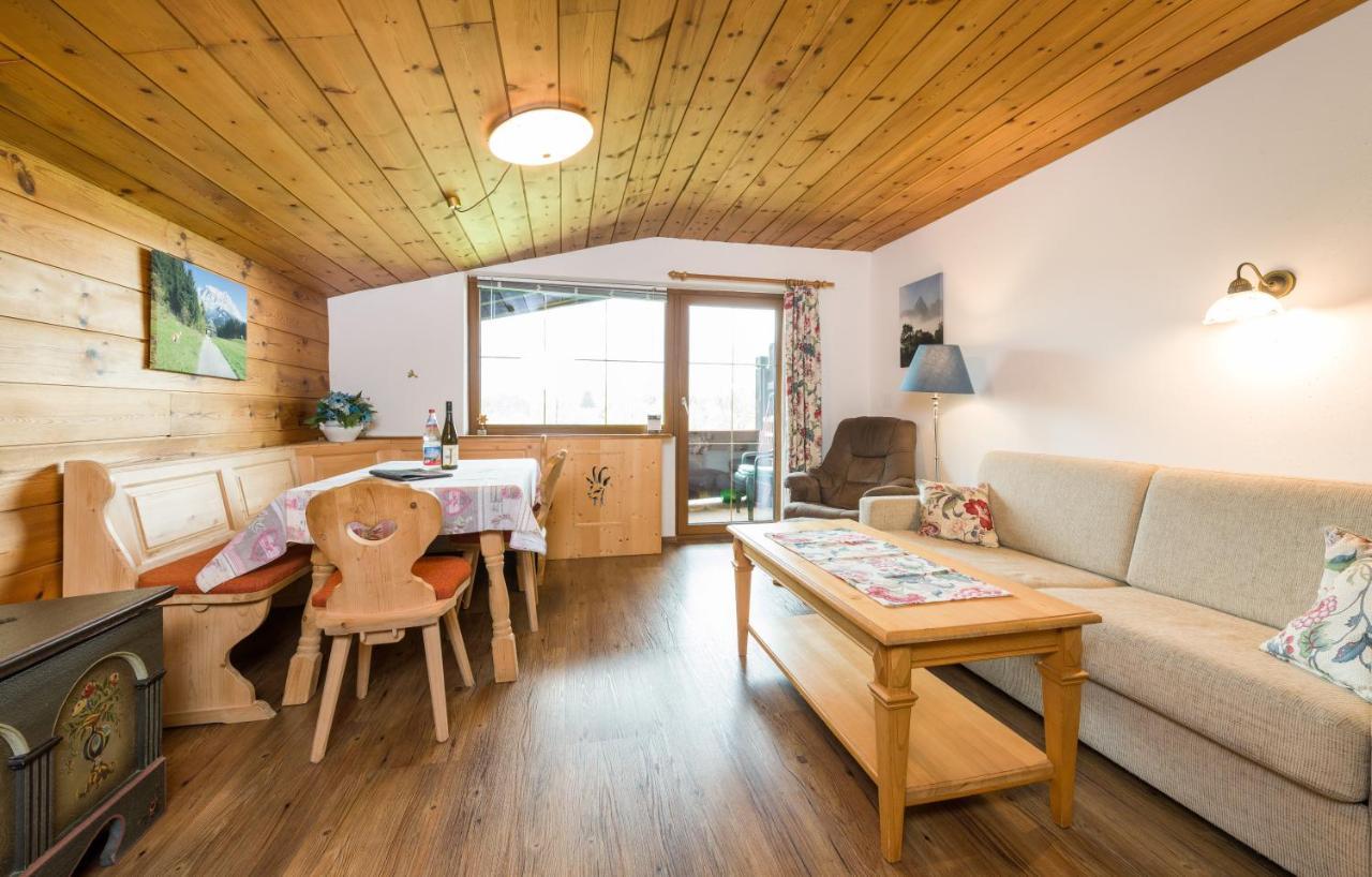 Tyrol Appartements Ehrwald Exterior photo